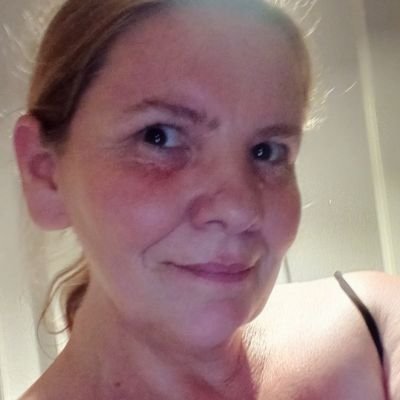 KarineKarine033's profile picture. Lover of Bordeaux wines #Bordeaux native #Friendly mom  #Enjoy wine , travel # music # street art # golden retriever# UA # Kyiv ...