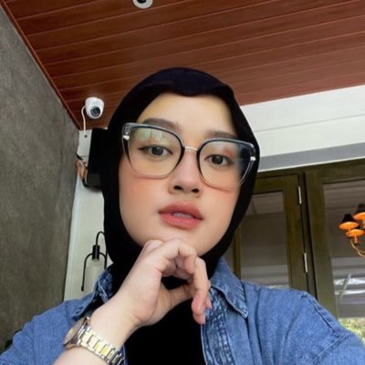 ichaaaac's profile picture. a homebody wife, random & clumsy.