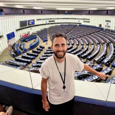 Periodista con más preguntas que respuestas y más dudas que certezas. Bruselas 📍🇪🇺. @MundusJourn alumni👨🏽🎓.