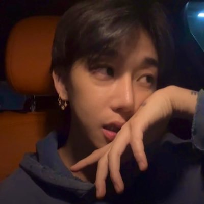 lonersisalone's profile picture. 🥁🎵🎙🎸🎧🎶Begin2022-04-18The LØNERS Support LØREN #LØREN #MarkTuan #MTBB #KristPerawat #MIYAVI #ONEOKROCK #森内貴寛 #LinkinPark #AvrilLavigne