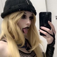 Kayla (@wantfcuk) 's Twitter Profile