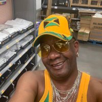neil (@neivss) 's Twitter Profile