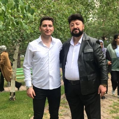 Atamızı sevmeyen beni takip etmesin.Vatan sevgisi imandandır. Aşk fenerbahçeyle başladı...