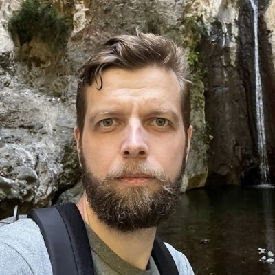 Lifelong learner passionate about math, computers and artificial intelligence.