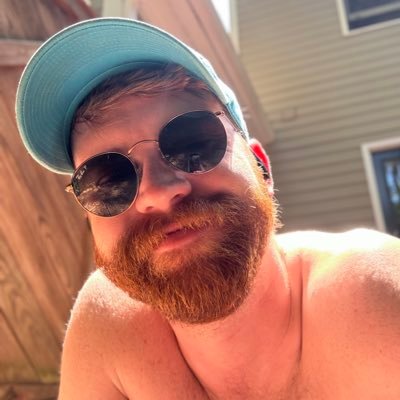 big nerd; please indulge my scifi obsessions 🏳️🌈 he/him, 29, escaped Floridian, taken :)