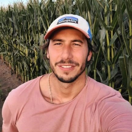 LuisG11555's profile picture. 