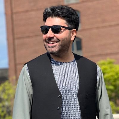 An ordinary Afghan with an aspiration to witness peace and prosperity in Afghanistan and the world.