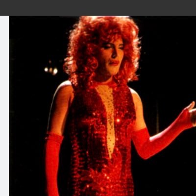 DellaDglive's profile picture. asociale antifascista arcavalierenero…