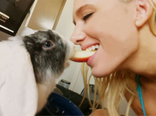 EpsGloria's profile picture. Hello friends
Welcome To My Profile