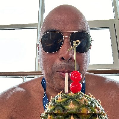 Father,Veteran of both Iraq and Afghanistan wars. Living the dream. Sipping on whiskey is a hobby!! Proud SUNY Brockport Grad (06).