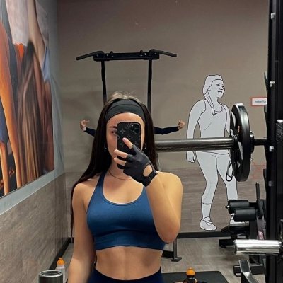 24 yeas old gym freak and also in the sheets, dm me if u want some action... plus im bored so i want someone to talk to