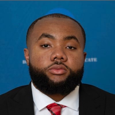 Assistant Defensive Line coach @ Frostburg State University #earnit @FrostburgFB