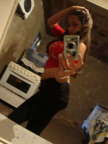 hehe Fiiz um tt pra minha parcerinhaa haha segue ela ai sigo d volta @PRETINHA_ANA