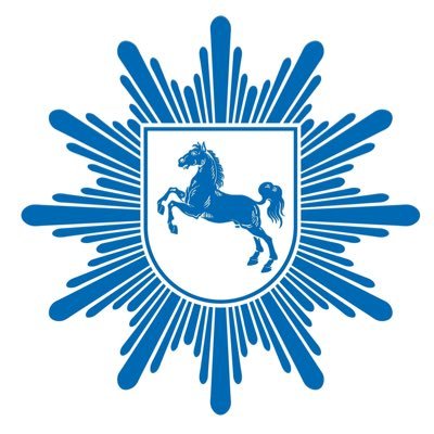 Hier postet die Polizeidirektion Oldenburg! - Keine Anzeigen, Hinweise & 24/7 Monitoring! Impressum: https://t.co/EcIkQALQZk Datenschutz: https://t.co/vyowKHm0wU