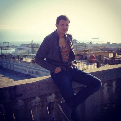 ch_lorin's profile picture. 