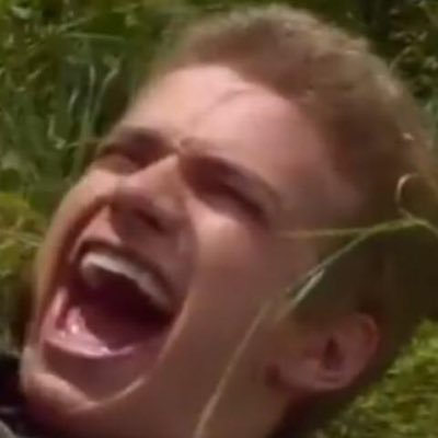 Zyhpos_'s profile picture. 干饭睡觉两不误