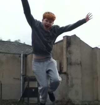 Deemblog09's profile picture. 