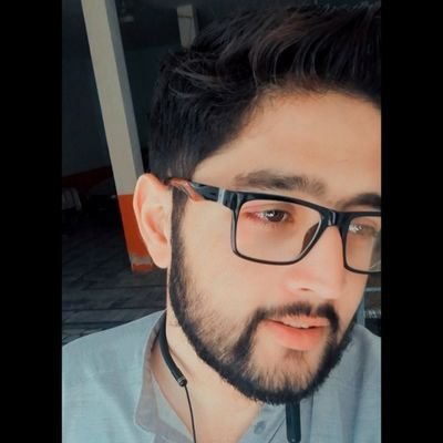 || Humanity1st || Social Activist || || PSL || || Fb×Admin ||@iZubairT|| KING KOHLI || Digital Marketing ||@IsbUniteed
🇵🇰🕊@iiZub87 🏍️ Rumman #IU #RCB