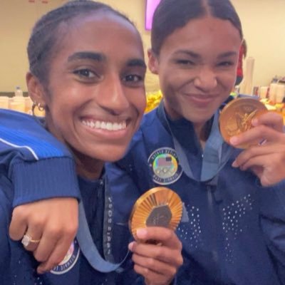 barca and tottenham loyalist (she/her) ⚽️ fan account 🫶🏽