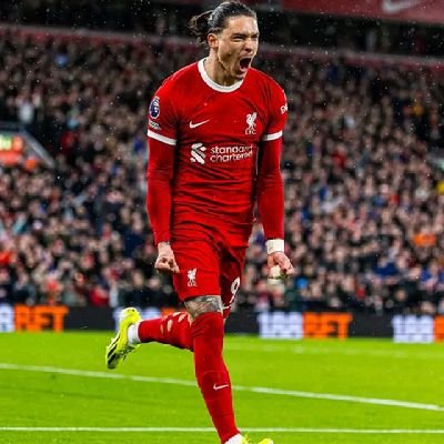 _Paris_10's profile picture. I love football. Liverpool fan 🛑