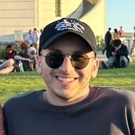 paulyadgir's profile picture. Communications @Airbnb | @DePaulU