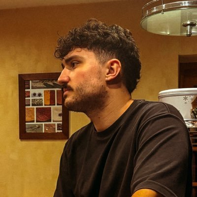 Shut up bitch i’m tryin’ to talk