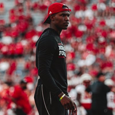 Mike Williams Profile