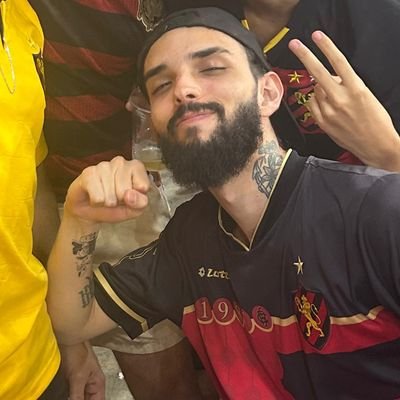 Não melhor do que ninguém, mas o melhor que eu puder ser.
@sportrecife