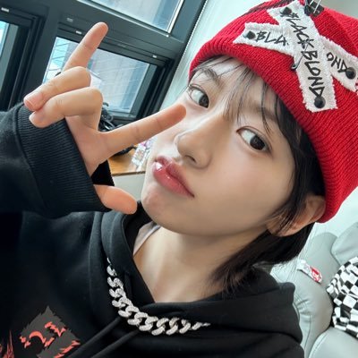 Madlon0901's profile picture. 