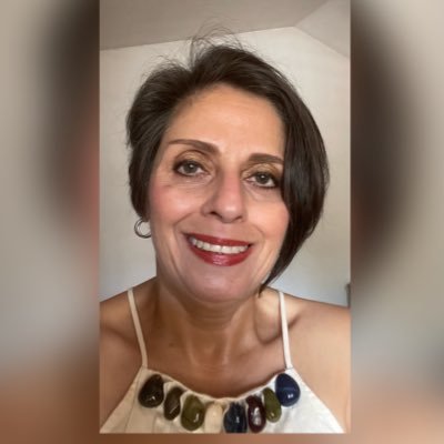 ElsitaPran's profile picture. 