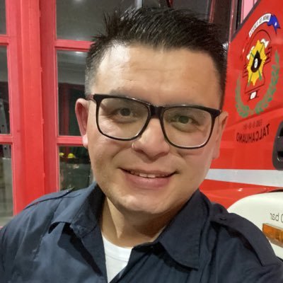 Ingeniero en Prevención de Riesgos, Sociable a cagar y sin duda Sextino de Corazón.