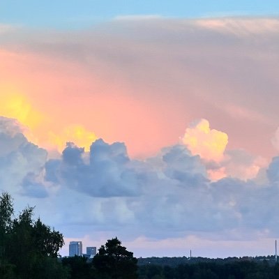 RanjeetNaik84's profile picture. Stock market enthusiast.