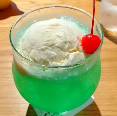 yurara_araruy's profile picture. 酒と肴とEXIT🐊🦄&Creepy Nuts🌰🥜。
フォロー、リプは適当にどうぞ
フォロバは日頃お付き合いのある方を中心にさせていただいております😌