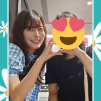 りぃさ (@y_lri) 's Twitter Profile