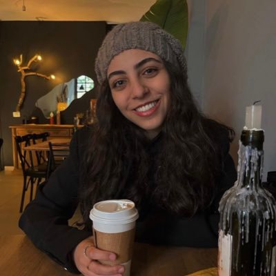 jinahasann's profile picture. Med | Psych