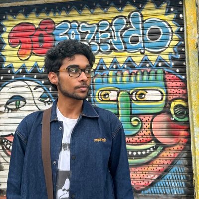 video game enthusiast and designer • I retweet video games, concept art, and game dev