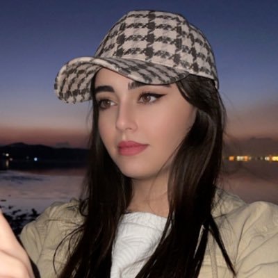 aid7in's profile picture. Born to be victorious ⚡️