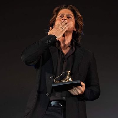 SouravMandal024's profile picture. I am the biggest fan of @iamsrk (Fan Account)