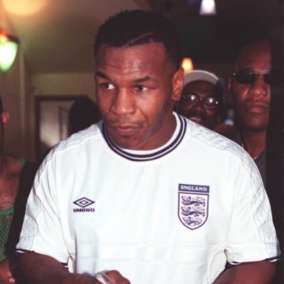 kingstonagbo's profile picture. jack of all trades is a master of none *do a bit of everything 🔌| Manchester United 4ever