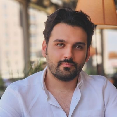 یک دانشجوی دکتری | علاقه مند به بازاریابی دیجیتال | Seo & Google Ads expert | Member of Google Partner Program