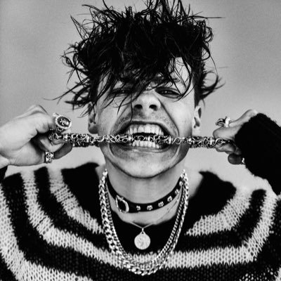 laurensalowlife's profile picture. bhc 🖤🦇🧷