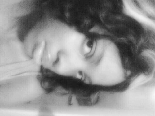 Im frm new orleans very outgoing &very talented in writing poetry,rapping,singing,drawing nd more I love mindless behavior so im # team mindless lol