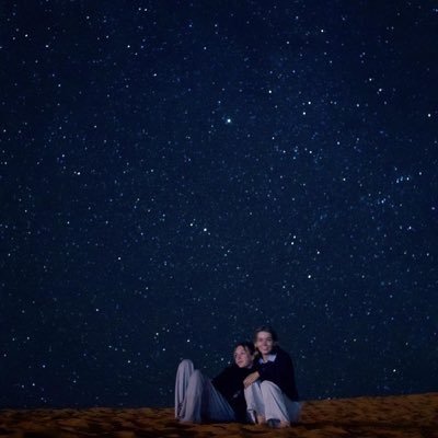 أن أكون مُباركة وذات حظٍ عظيم، راضية، سعيدة، ومطمئنّة أينما كُنت..