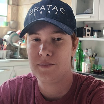 são paulino, tupaense, metade dev, metade analista, pai de pet. transmasc. taurino não praticante. (perfil inativo)