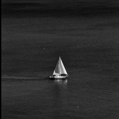 zzaaat's profile picture. Hello.