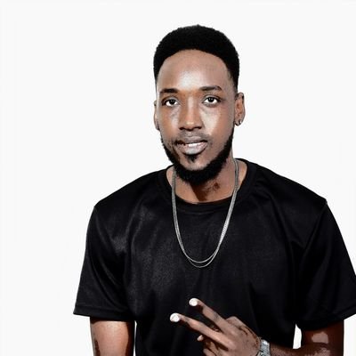 I don’t care if it's digital or vinyl, my role as a dj is to rock the crowd period.!!! Hustle || Loyalty || Respect
https://t.co/BnBpLogswF