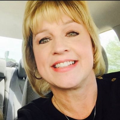 Wife, Mom, Republican, Trust in God, #Beachlover, loves to travel, Roll Tide Roll!! #Constitution, #loveAmerica