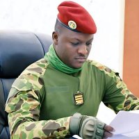Ayienda (@ayienda_julius) 's Twitter Profile