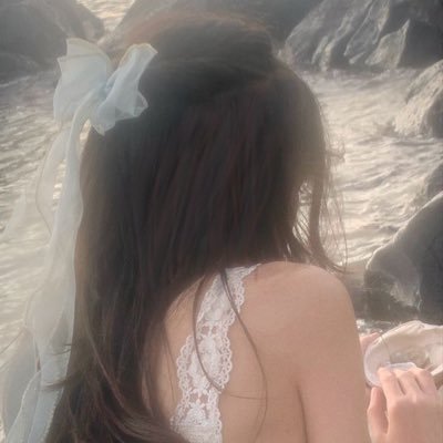 galaxshit_'s profile picture. 