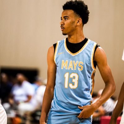 16|6'2|162|2026|foward🏀#15|3.2GPA|email: @Linwoodbonner92@gmail.com 470-651-0381 ig: slim15_26 Benjamin E. Mays hs #Longliverio💔